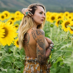 🔥 Heiße Fotos, Model-Portfolio  #24417 Tätowiermodell Risa Marie