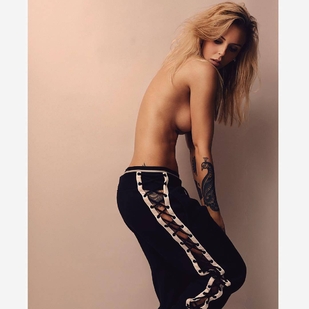 🔥 Heiße Fotos, Model-Portfolio  #24252 Tätowiermodell MARIA FORSBERG