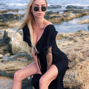 🔥 Heiße Fotos, Model-Portfolio  #24571 Tätowiermodell Liza Vdovina