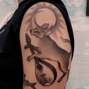 tattoo #42260 | Tattoo Artist Yara Floresta