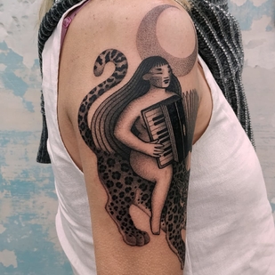 tattoo #42249 | Tattoo Artist Yara Floresta