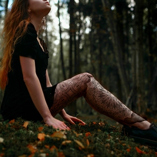 Weiblich Schwarz und Grau Ornamental tattoo auf Bein #73225 | Tattoo Artist Ioann Leo ( LEO-VAN )