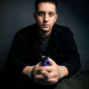 Tätowierer Dmitriy Sergeevich Evstifeev