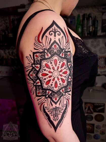 Tattoo-Ideen # Tattoo Artist Ioann Leo ( LEO-VAN )