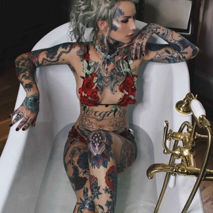 🔥 Heiße Fotos, Model-Portfolio  #13636 Tätowiermodell Caroline Grace