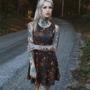 🔥 Heiße Fotos, Model-Portfolio  #13639 Tätowiermodell Caroline Grace