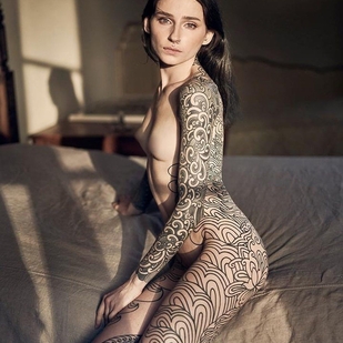 🔥 Heiße Fotos, Model-Portfolio  #43363 Tätowiermodell Noémie