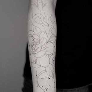 Weiblich Schwarz Fineline tattoo auf Unterarm #59662 | Tattoo Artist Anastasiya Kovyazina