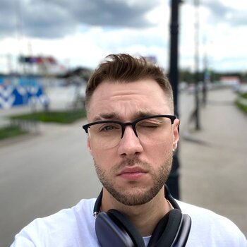 Tätowierer Gleb Gusakov