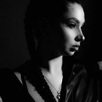 Tätowierer Veronika Kataeva