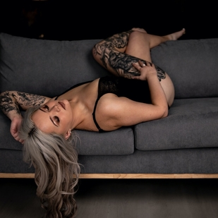 🔥 Heiße Fotos, Model-Portfolio  #46186 Tätowiermodell Claudia Ann