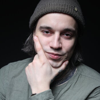 Tätowierer Sergey Floid