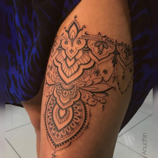 Weiblich Schwarz Ornamental tattoo auf Oberschenkel #76554 | Tattoo Artist Sergey Anuchin