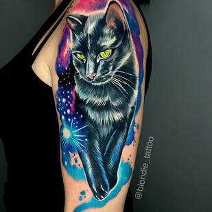 Weiblich Farbe Realismus tattoo auf Schulter #79765 | Tattoo Artist Albina Kruchinina / blondie_tattoo