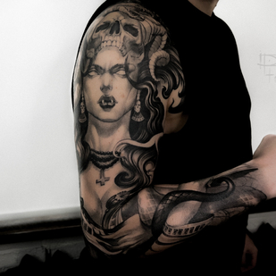 tattoo #80191 | Tattoo Artist Viola Vayss