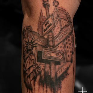 Illustrativ tattoo #80255 | Tattoo Artist Claudia Fedorovici