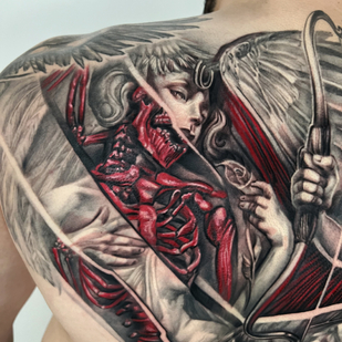 Männlich Farbe Realismus tattoo auf Rücken #81826 | Tattoo Artist Roman Zakharchenko