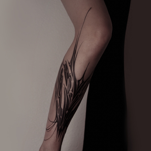 Weiblich Schwarz Abstrakt tattoo auf Schienbein #82538 | Tattoo Artist Lida