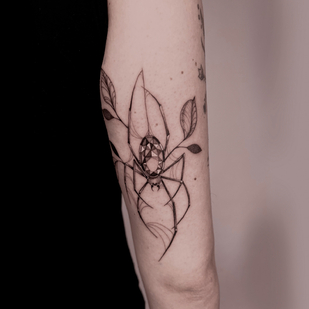 Weiblich Schwarz  tattoo auf Schulter #83441 | Tattoo Artist Daria Galina