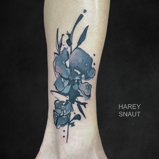 Weiblich  Aquarell tattoo auf Bein #85348 | Tattoo Artist Harey Snaut