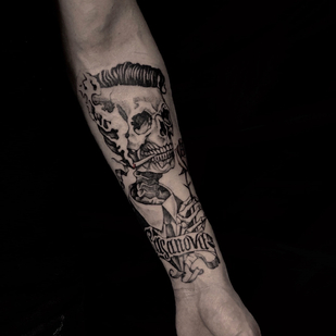 Männlich Schwarz und Grau Chicano tattoo auf Unterarm #90849 | Tattoo Artist Max Hyde