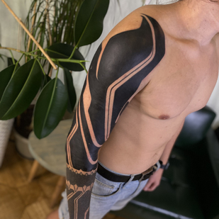 Männlich Schwarz Blackwork tattoo auf Ärmel #84373 | Tattoo Artist Maxim Desnev
