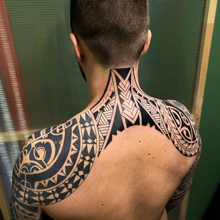 Männlich Schwarz Polynesisch tattoo auf Hals #84383 | Tattoo Artist Maxim Desnev