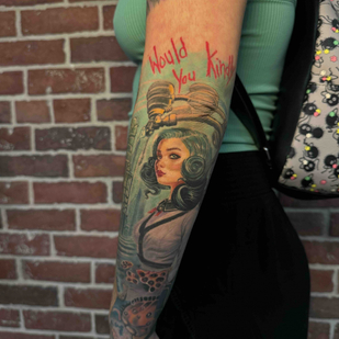 Weiblich Farbe Surrealismus tattoo auf Unterarm #88608 | Tattoo Artist Sean McCready
