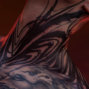 Männlich Schwarz Abstrakt tattoo auf Hals #84293 | Tattoo Artist Vik Prokhorov