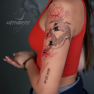 Weiblich Schwarz Grafik tattoo auf Schulter #85795 | Tattoo Artist Vitalina Bender