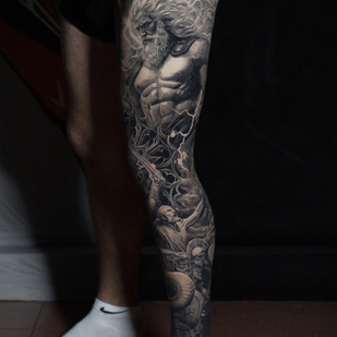 Männlich Schwarz und Grau Realismus tattoo auf Bein #84284 | Tattoo Artist Andrey Indigo