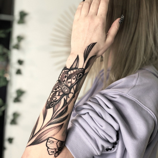 tattoo #86124 | Tattoo Artist Anna Omut