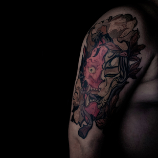 Männlich Farbe Neo-traditionell tattoo auf Schulter #83515 | Tattoo Artist Anton Kurochkin