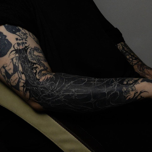 Männlich Schwarz Blackwork tattoo #87035 | Tattoo Artist Denis Piligrim