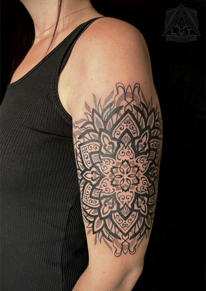 Tattoo-Ideen # Tattoo Artist Ioann Leo ( LEO-VAN )