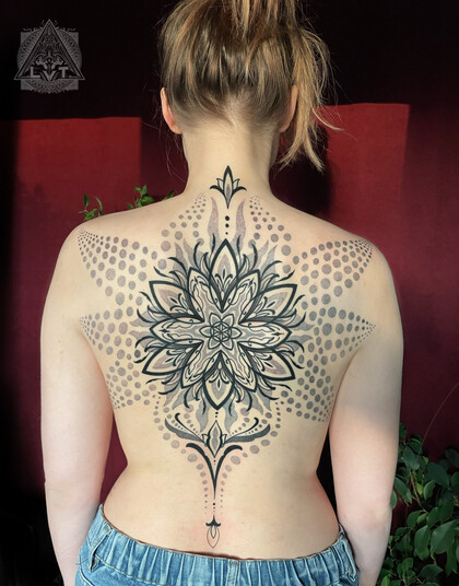 Tattoo-Ideen # Tattoo Artist Ioann Leo ( LEO-VAN )