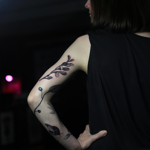 Weiblich Schwarz  tattoo auf Schulter #84483 | Tattoo Artist Menshikova Katerina