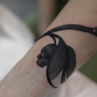 Weiblich Schwarz  tattoo auf Unterarm #84490 | Tattoo Artist Menshikova Katerina