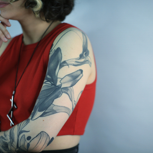 Weiblich Schwarz  tattoo auf Ärmel #84499 | Tattoo Artist Menshikova Katerina