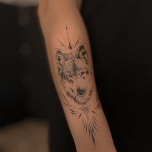 Weiblich Schwarz Grafik tattoo #88697 | Tattoo Artist Sergeeva Tattoo