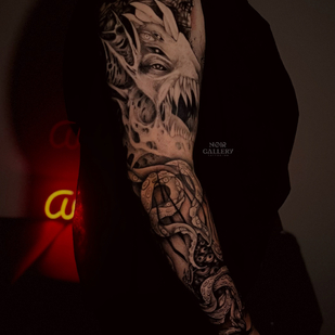 Männlich Schwarz Blackwork tattoo auf Ärmel #86268 | Tattoo Artist Nastya Alistratova