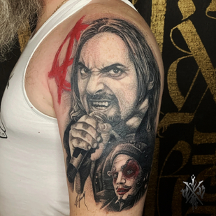 Männlich Schwarz und Grau Realismus tattoo auf Schulter #88196 | Tattoo Artist Nikolay Kombarov