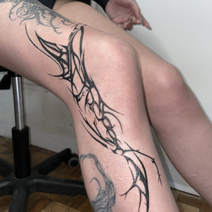 Weiblich Schwarz Tribal tattoo auf Bein #87112 | Tattoo Artist Olga Glotova