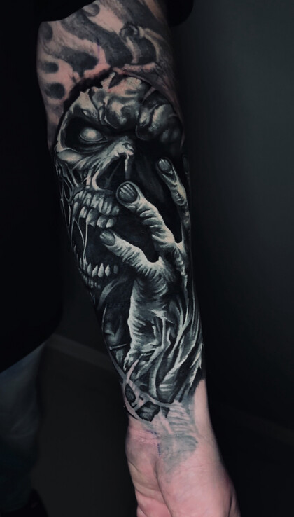 Tattoo-Ideen # Tattoo Artist Vasiliy Kushnarenko