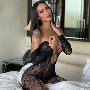 🔥 Heiße Fotos, Model-Portfolio  #85624 Tätowiermodell Annelese Milton