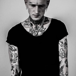 🔥 Heiße Fotos, Model-Portfolio  #86338 Tätowiermodell Eric Rone