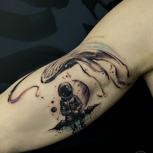 Männlich Farbe Grafik tattoo #95049 | Tattoo Artist Perforator Tattoo Studio