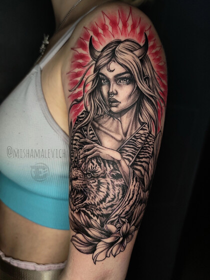 Tattoo-Ideen # Tattoo Artist Tattooed