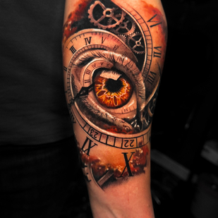 Männlich Farbe Realismus tattoo auf Unterarm #91329 | Tattoo Artist Artem Sachko