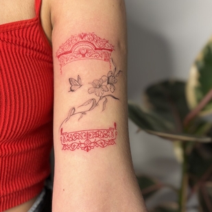 Weiblich Farbe Linework tattoo #91679 | Tattoo Artist Elvira Volodarskaya